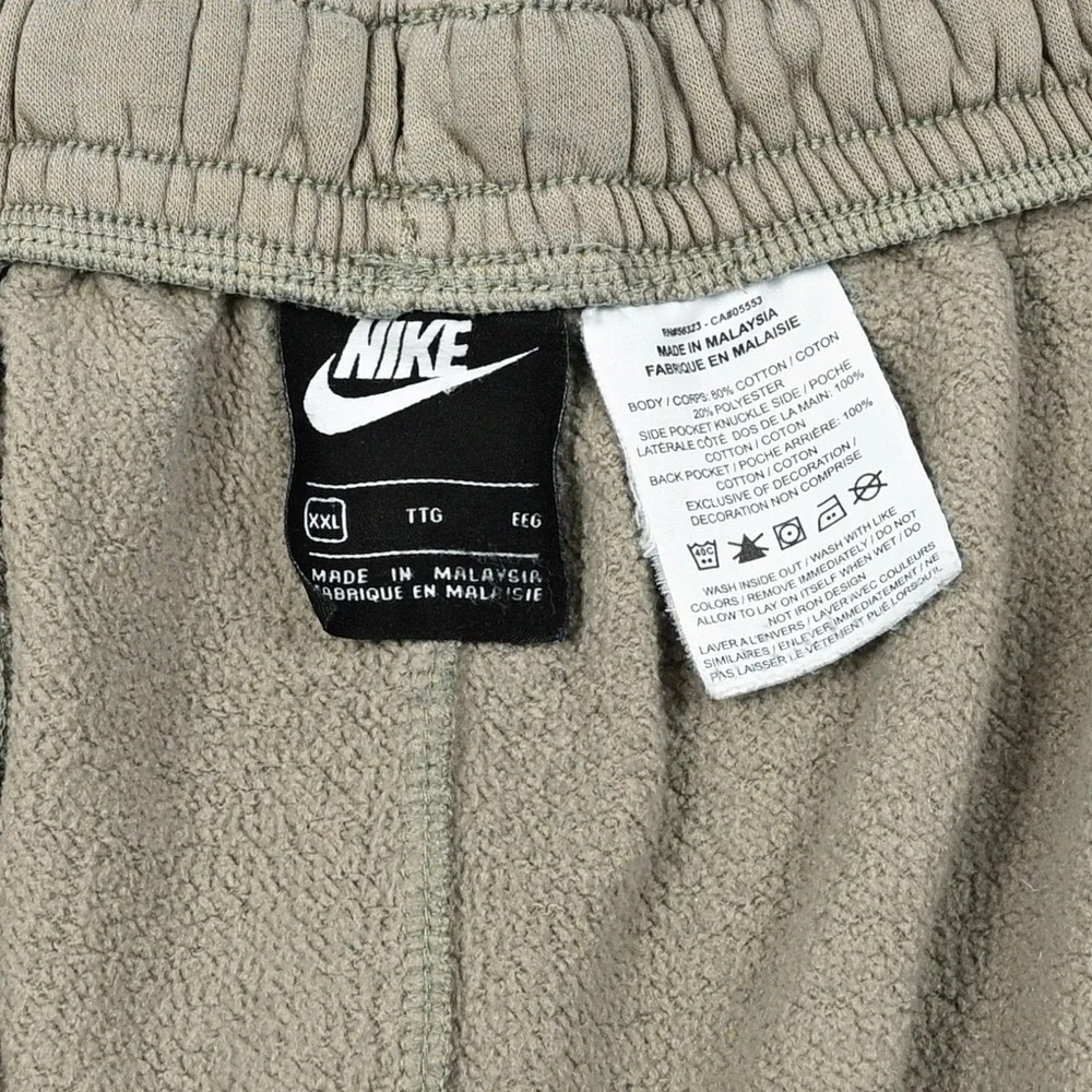 Nike Club Fleece Big Swoosh Logo‎ Men's Shorts 2XL Light Olive Gray BV2721-320